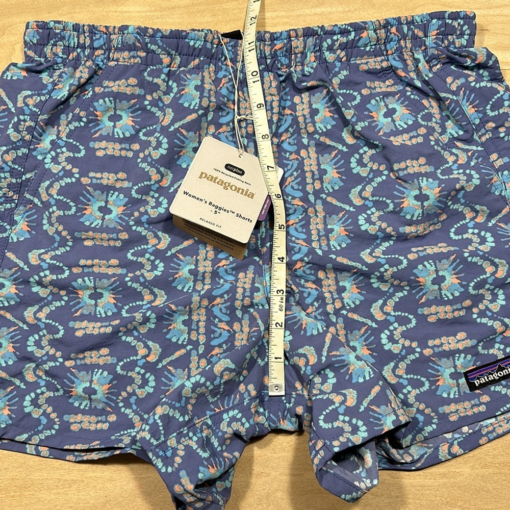 NWT Patagonia Baggies 5” - Picture 8 of 9